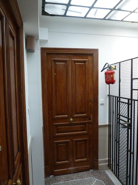 New 1 Bedroom Apt Place Garibaldi Niza Habitación foto